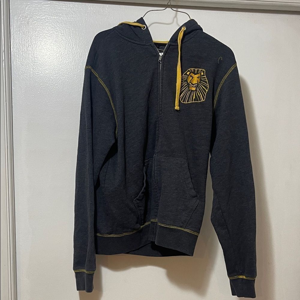 Disney presents lion King bundle size small